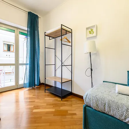 Bed & Breakfast Dimora Vomero Naples
