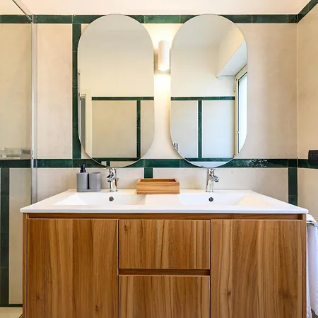 Dimora Vomero Bed & Breakfast
