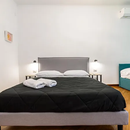 Dimora Vomero Alojamento de Acomodação e Pequeno-almoço 4*