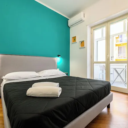 Alojamento de Acomodação e Pequeno-almoço Dimora Vomero