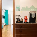 Dimora Vomero Bed & Breakfast 4*