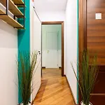 Dimora Vomero Bed & Breakfast 4*