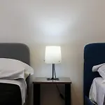 Dimora Vomero Bed & Breakfast 4*