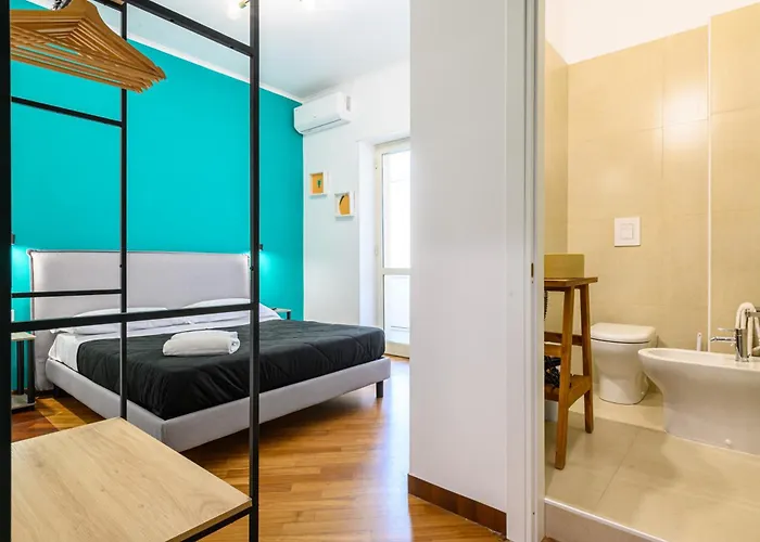 Dimora Vomero Bed & Breakfast 4*
